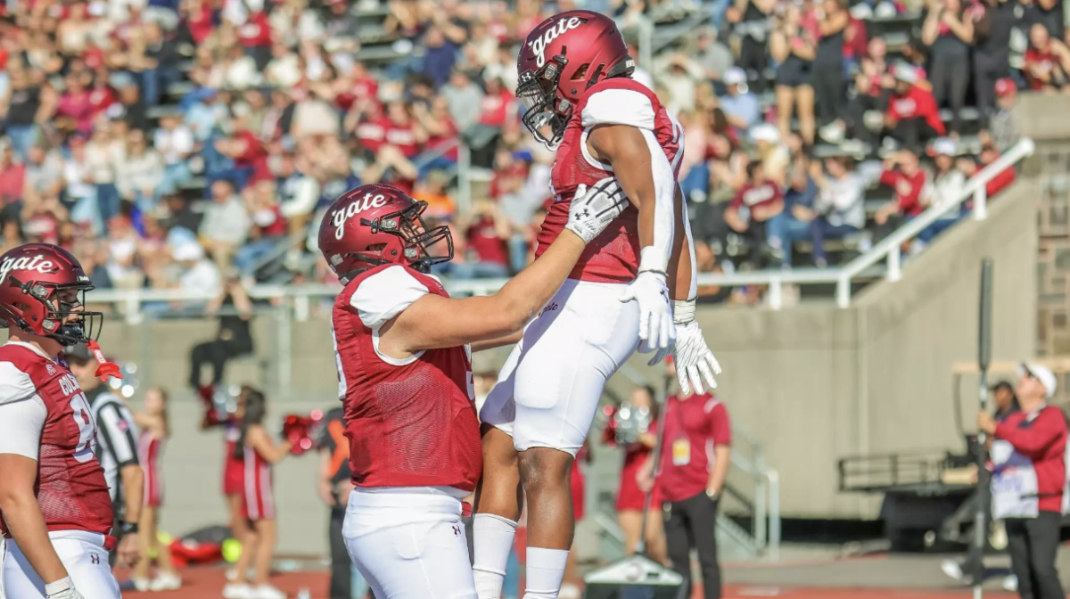 Colgate Football Prepares for Final Push